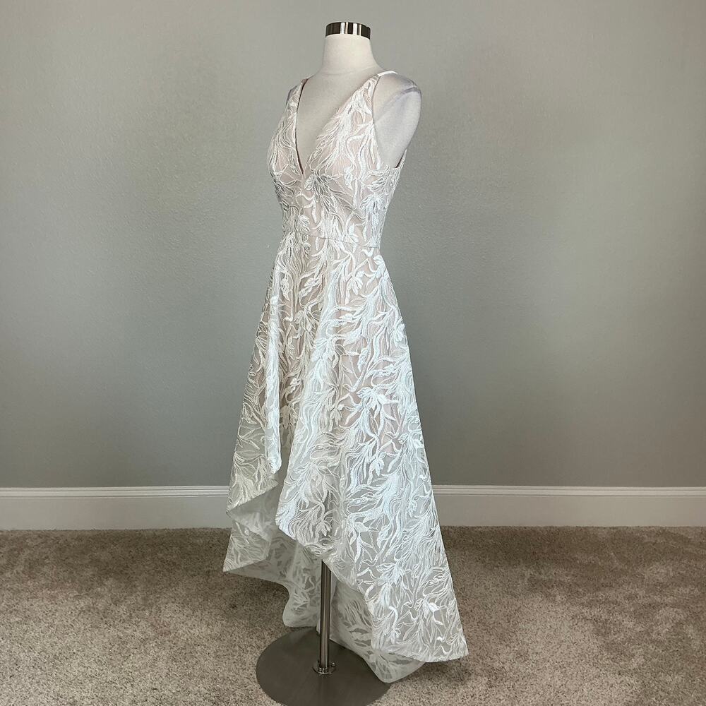 XSCAPE Lace High Low Sleeveless Evening Gown White and Pink Size 6 Formal Dress - Picture 6 of 13